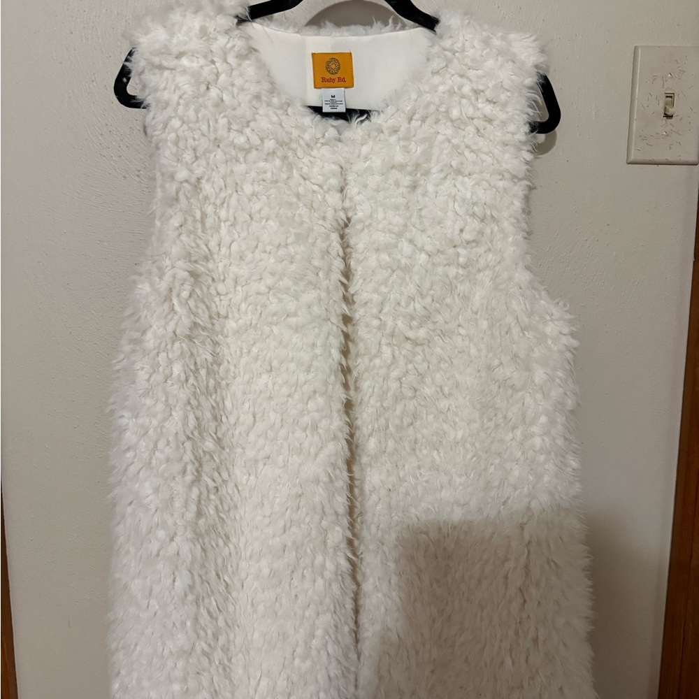 Ruby Rd. Cream Faux Fur Jacket - Picture 2 of 4